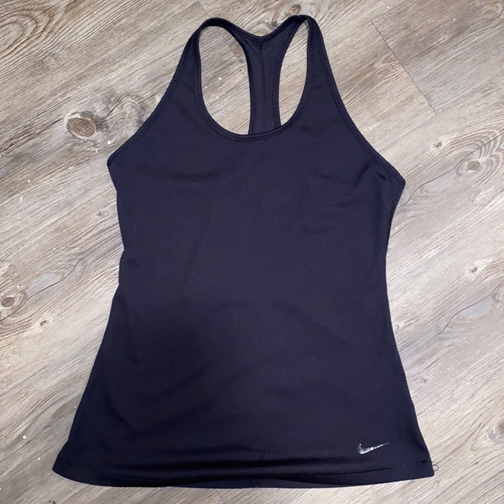 NIKE black workout tank (Medium)